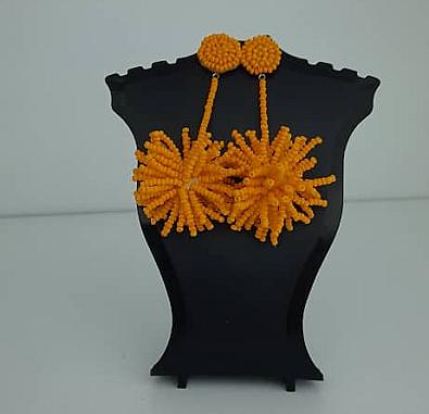 حلق برتقالي وردة