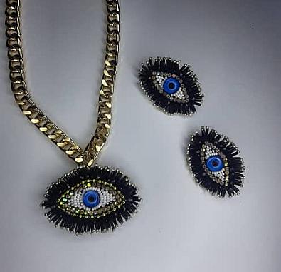 حلق مع الطوق