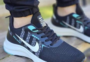 sport shoes Image
