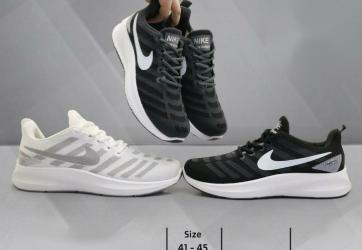 sport shoes Image