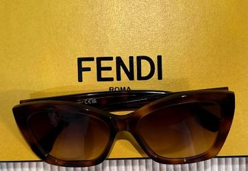 نظارات fendi Image